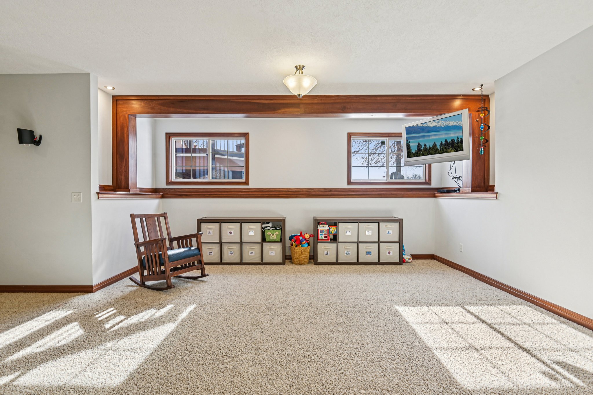 Catlin Ln-S3001-076.jpg