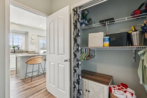 Catlin Ln-S3001-037.jpg