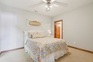 Catlin Ln-S3001-067.jpg