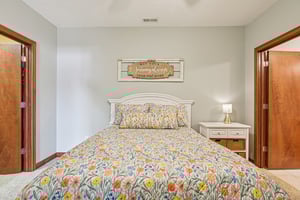 Catlin Ln-S3001-068.jpg