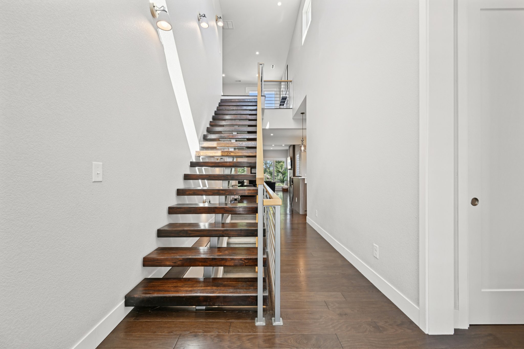 W Keene Ave-L0210-024.jpg