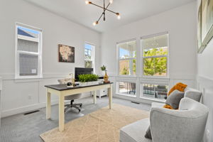 Bedroom/Office