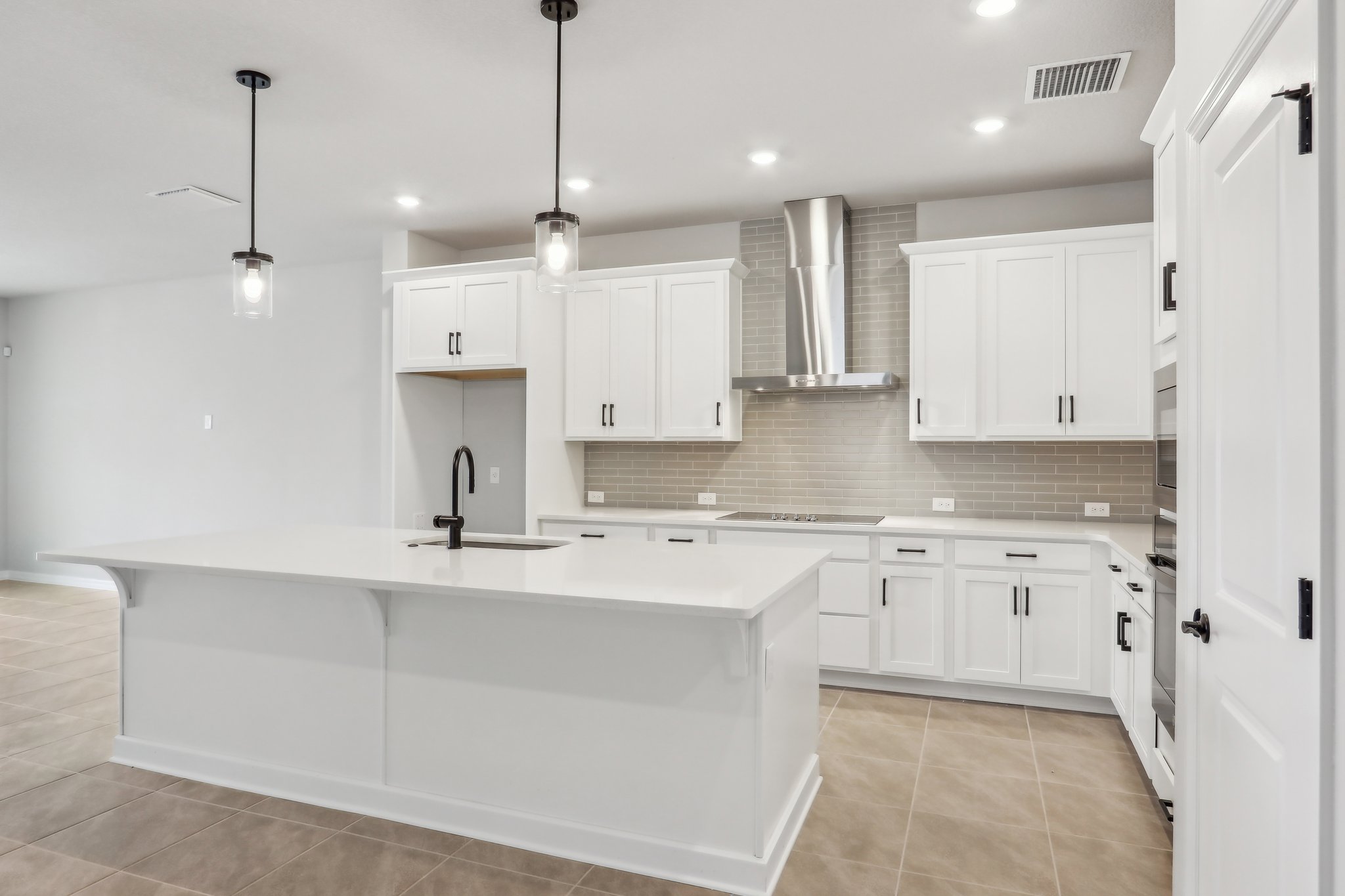Sacred Oak Ave-2304-013.jpg