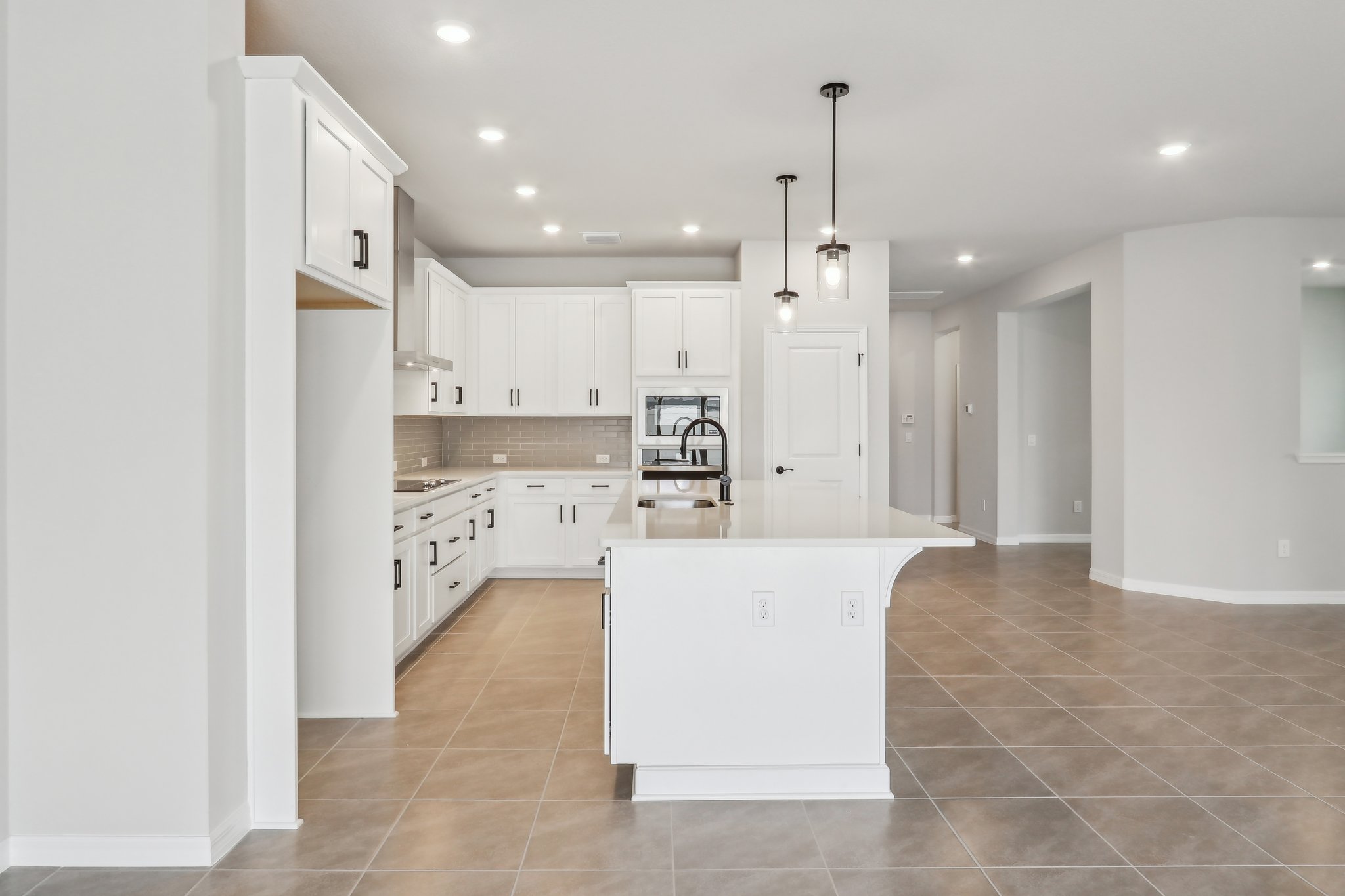 Sacred Oak Ave-2304-014.jpg