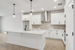 Sacred Oak Ave-2304-013.jpg