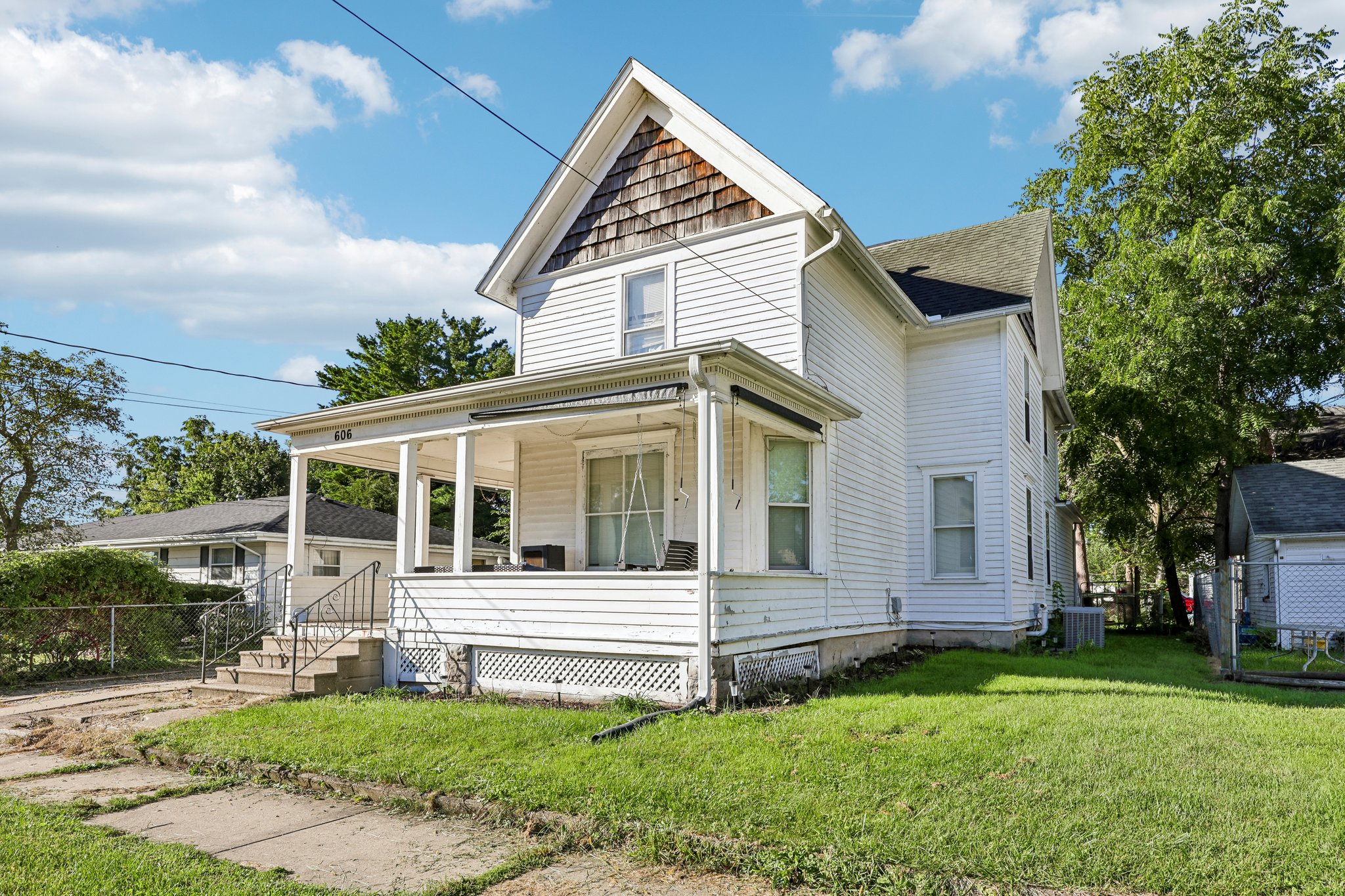 Chestnut St-S0809-003.jpg