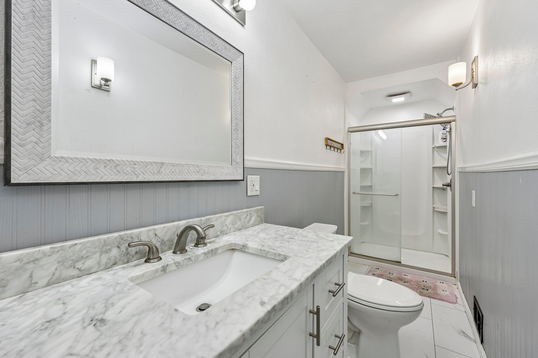 Chestnut St-S0809-021.jpg