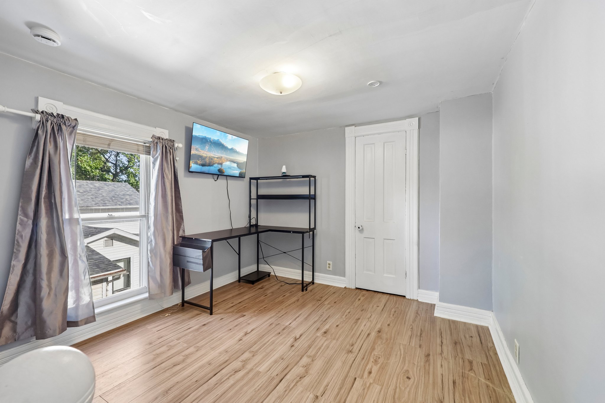 Chestnut St-S0809-023.jpg