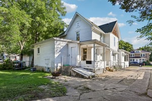 Chestnut St-S0809-004.jpg