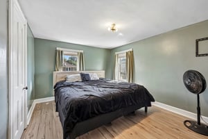 Chestnut St-S0809-035.jpg