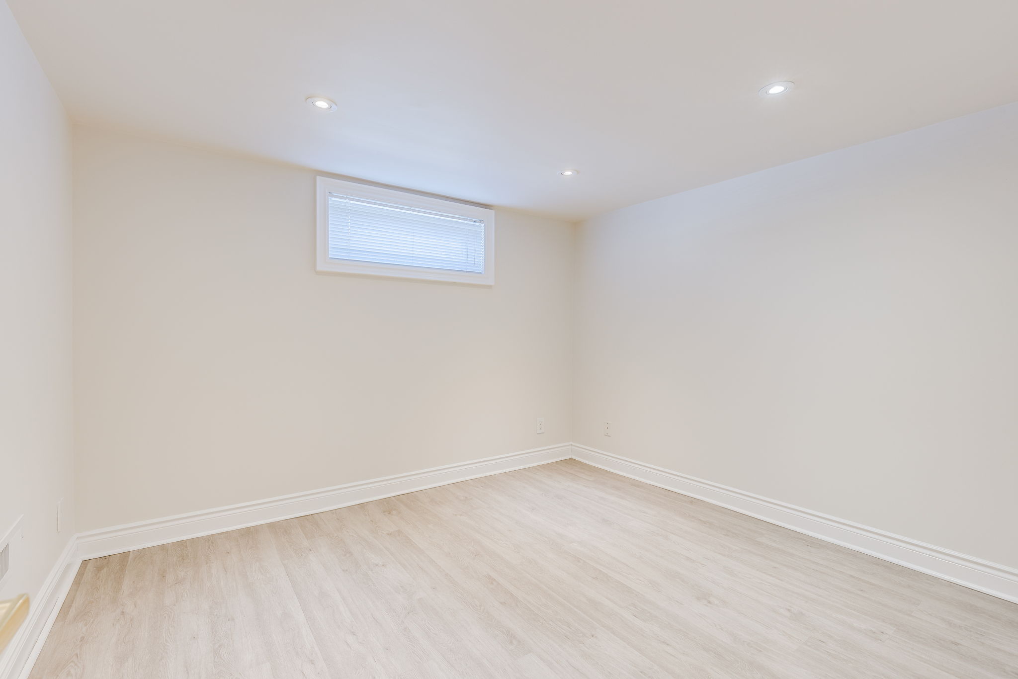 Toronto property showcase — delivered property photograph 10