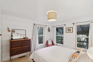 Crest Estates Dr-S2906-021.jpg