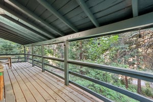 Crest Estates Dr-S2906-039.jpg