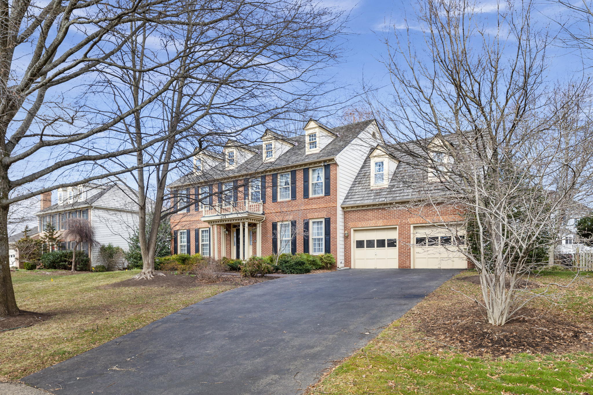 606 Jacob Ct SW, Leesburg, VA 20175, USA Photo 2