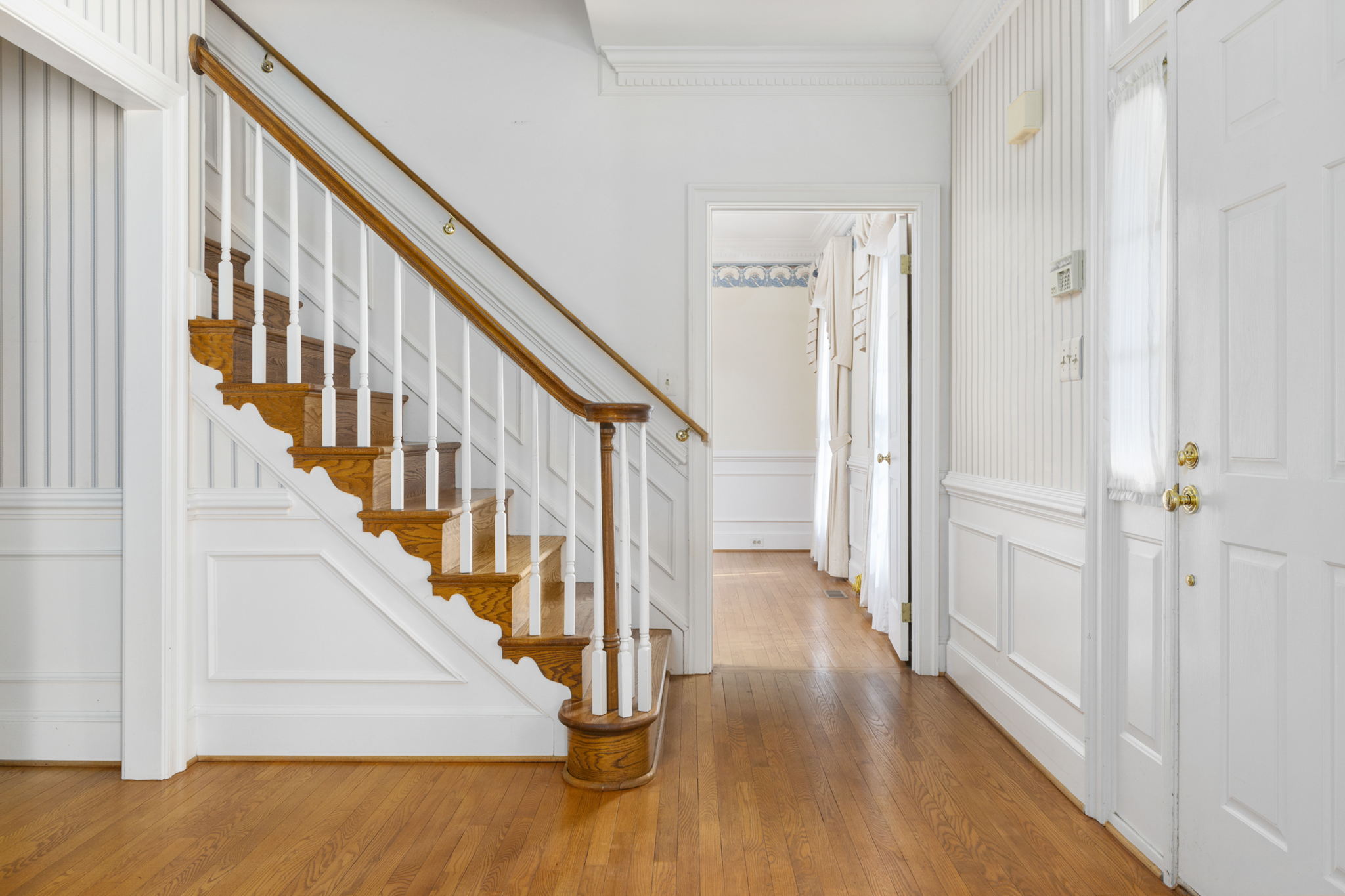 606 Jacob Ct SW, Leesburg, VA 20175, USA Photo 3