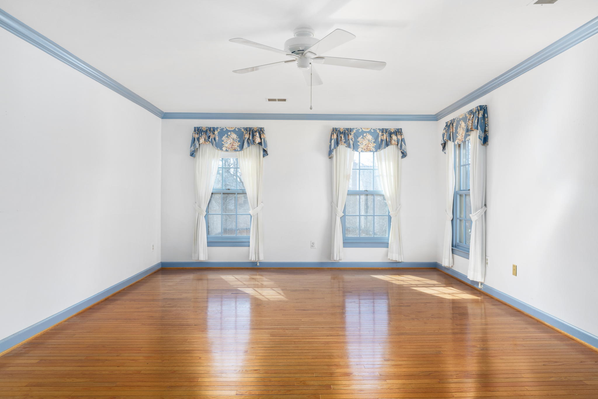 606 Jacob Ct SW, Leesburg, VA 20175, USA Photo 32