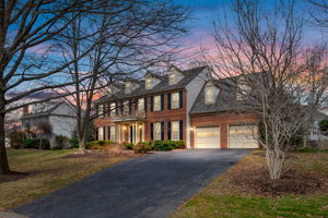 606 Jacob Ct SW, Leesburg, VA 20175, USA Photo 0