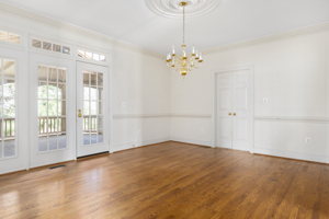 606 Jacob Ct SW, Leesburg, VA 20175, USA Photo 5