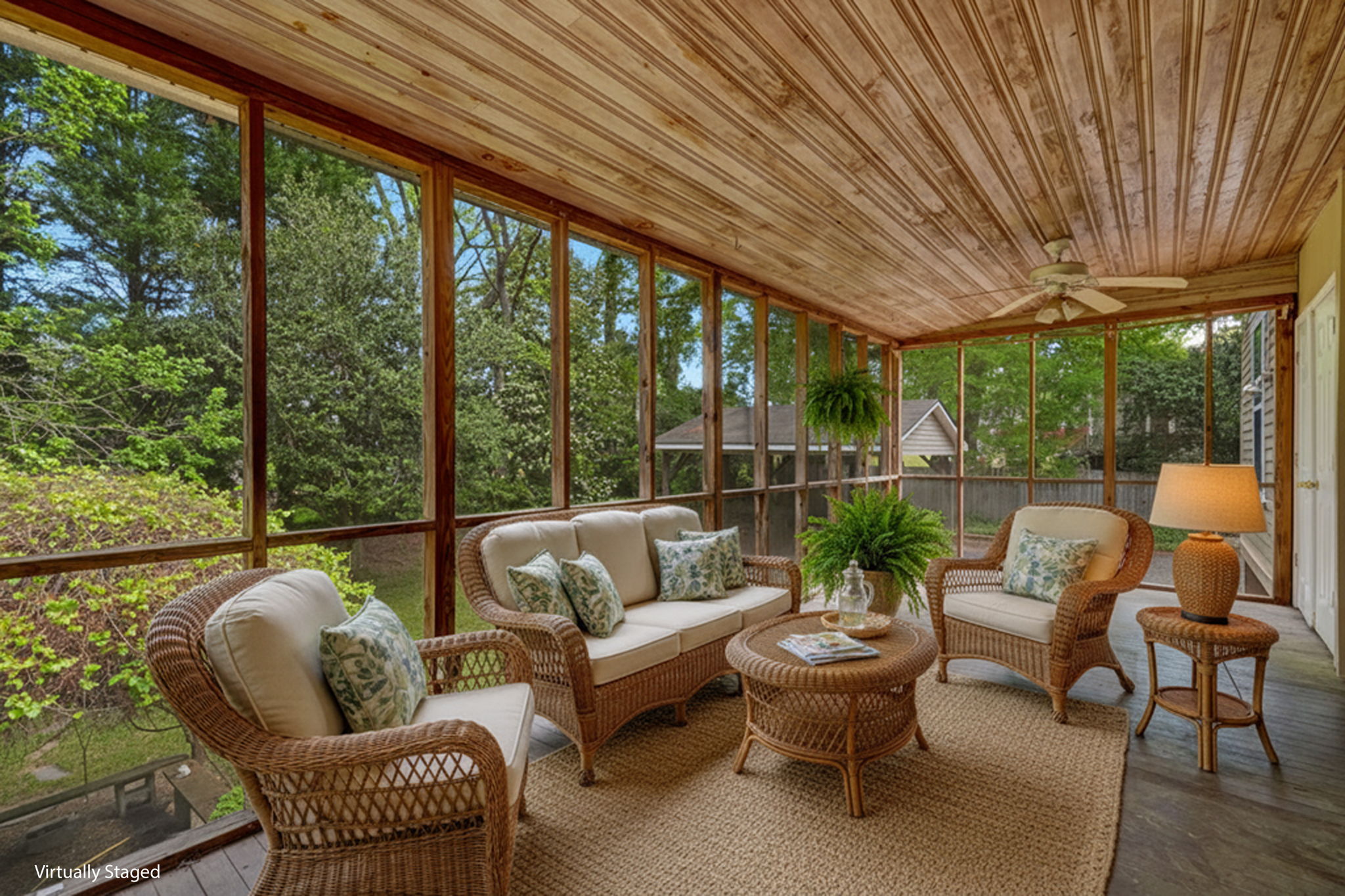 Screened-in Porch