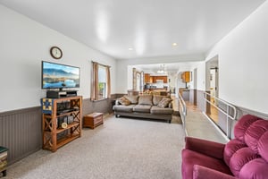 Maplewood Dr-S0310-014.jpg