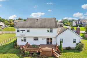 Maplewood Dr-S0310-087.jpg