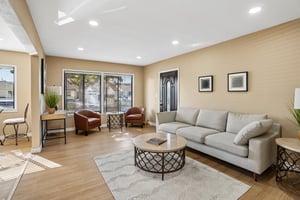 Phelan Ln-S0110-008.jpg
