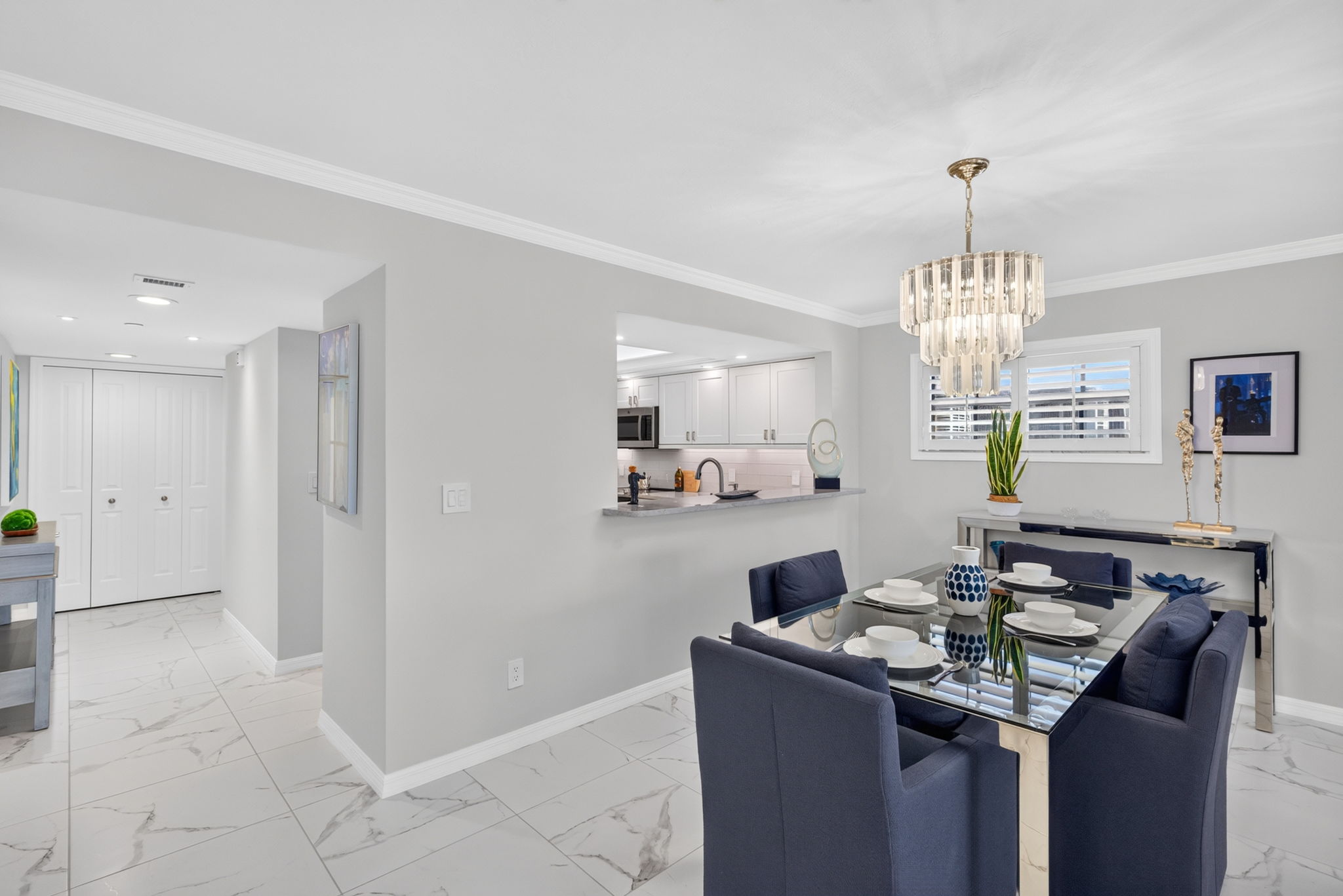 Dining Room 1 of 4