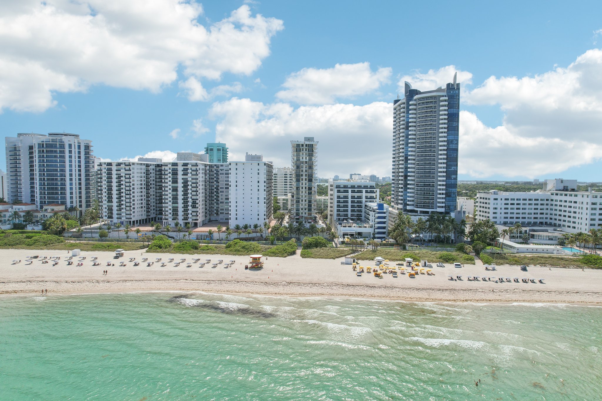 Collins Ave-2905-033.jpg