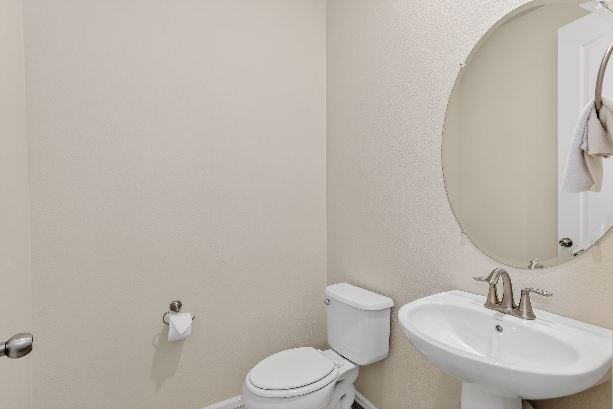  Photo 45