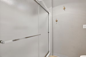  Photo 51