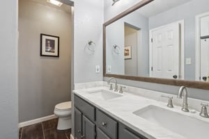 2nd St-S1911-019.jpg