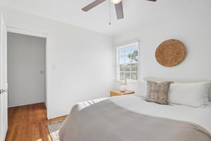 Granada St-S0309-012.jpg