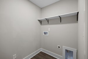  Photo 35