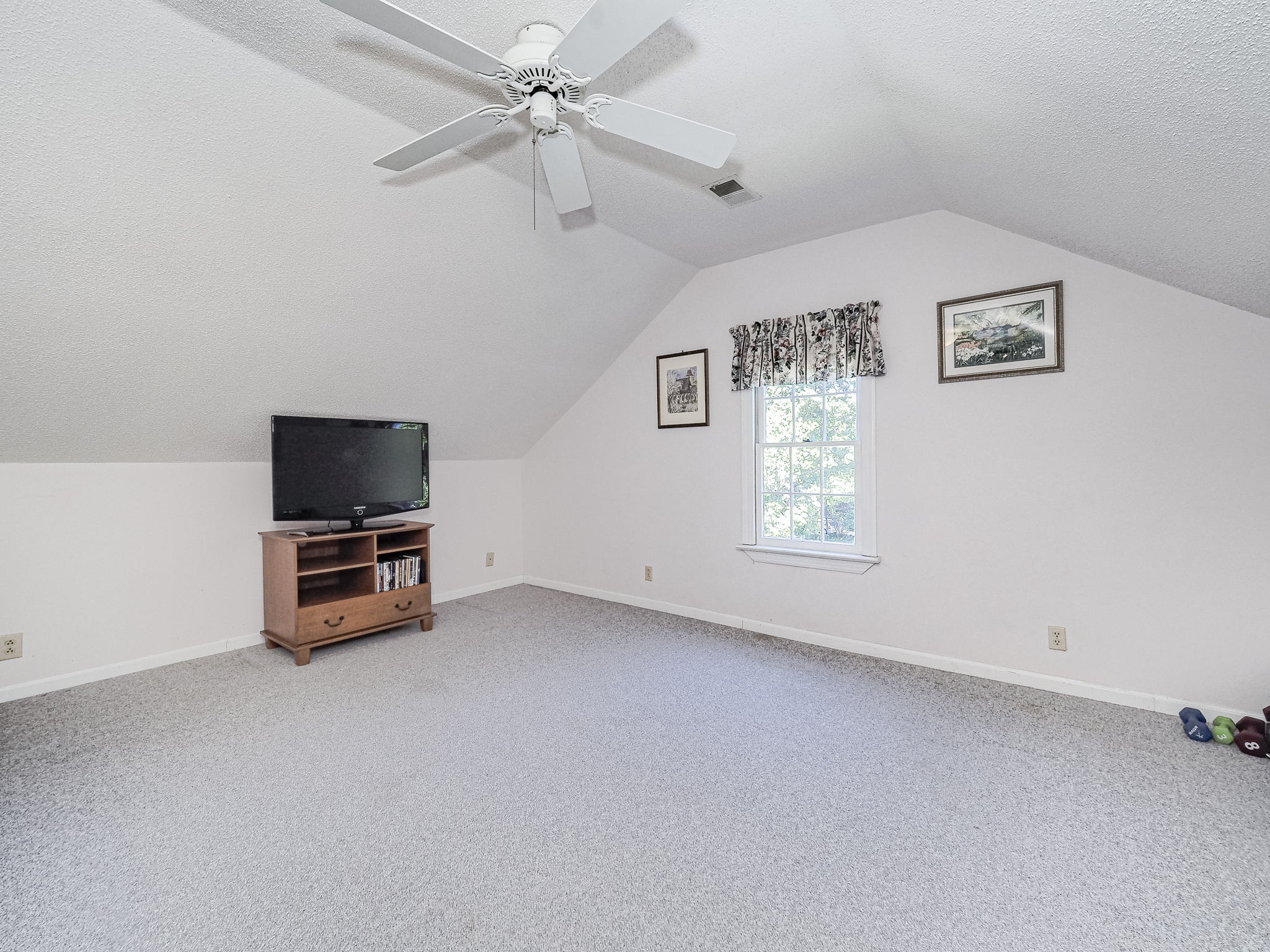 607 Pinewood Dr, Apex, NC 27502, USA Photo 29