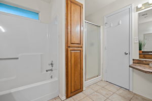  Photo 31