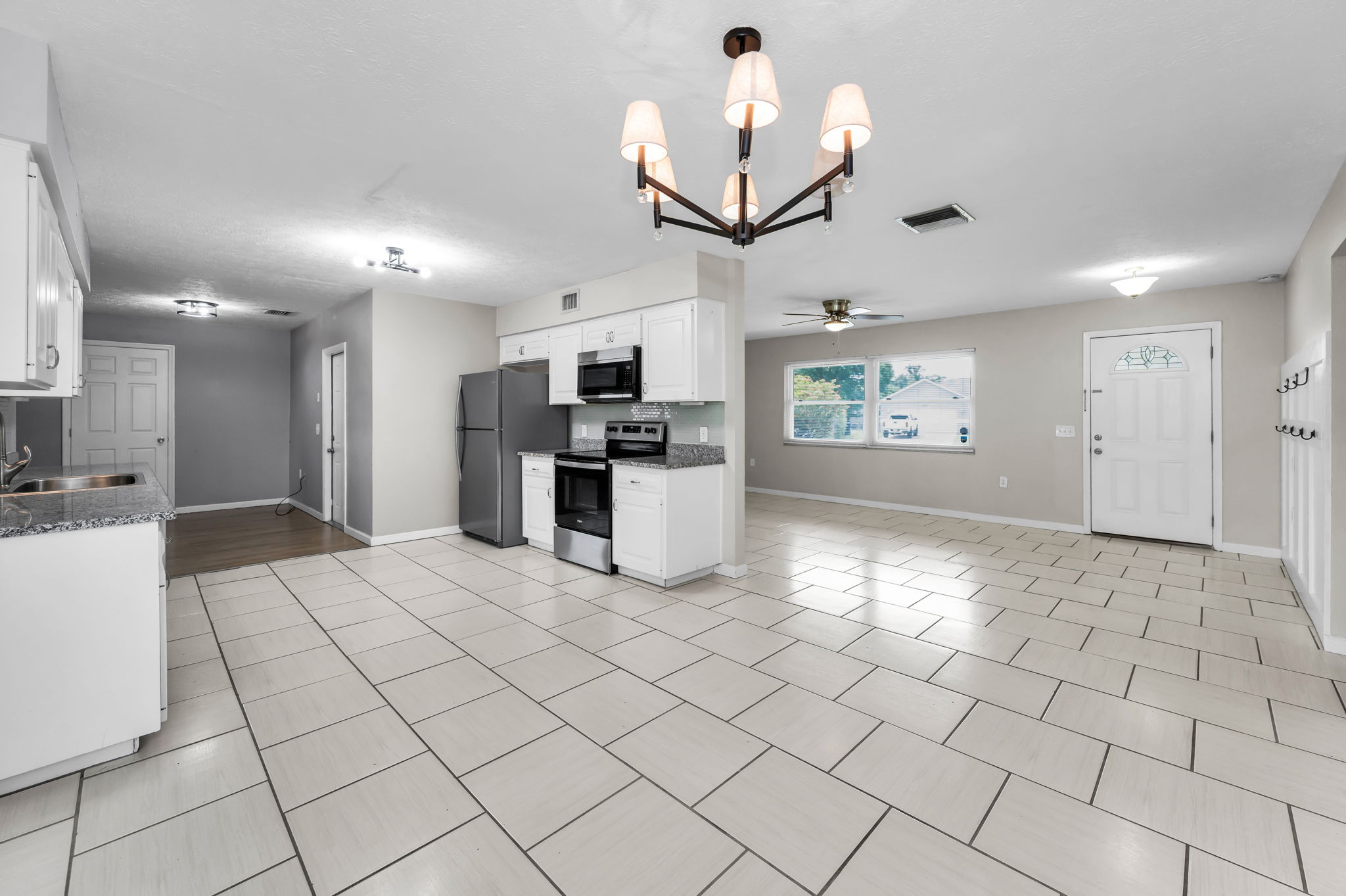 Dining Room4