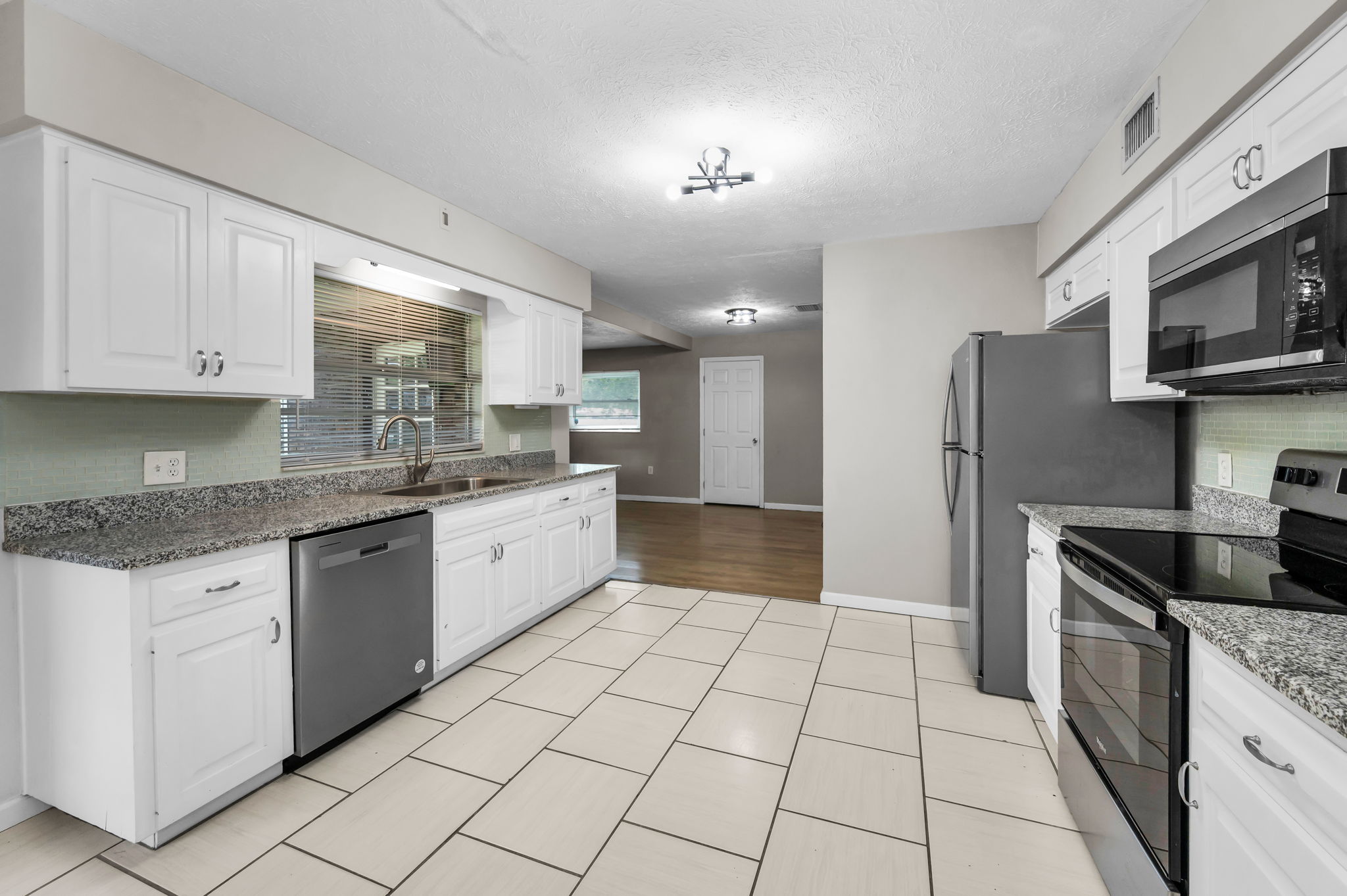 Kitchen2