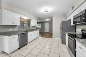 Kitchen2
