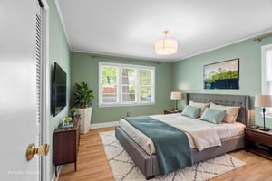 607 west farley final (25 of 39) virtually staged.jpeg