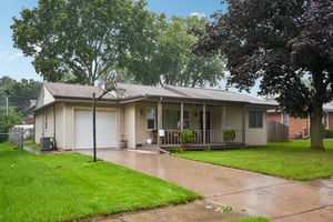 Wallace Ave-S1308-004.jpg