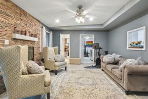 Wallace Ave-S1308-007.jpg