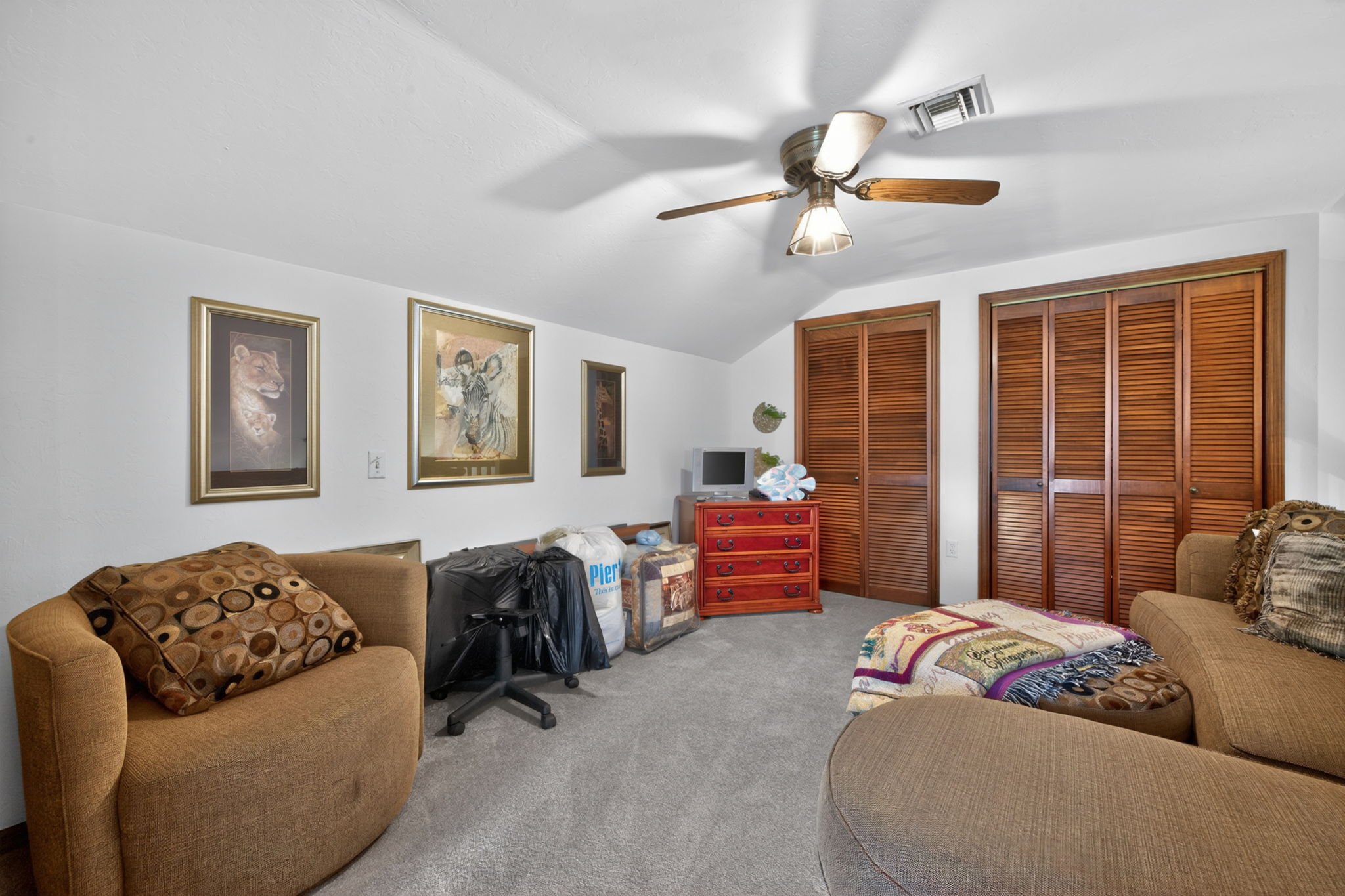 Loft 4 of 5