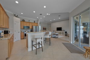 Breakfast Bar - Kitchen