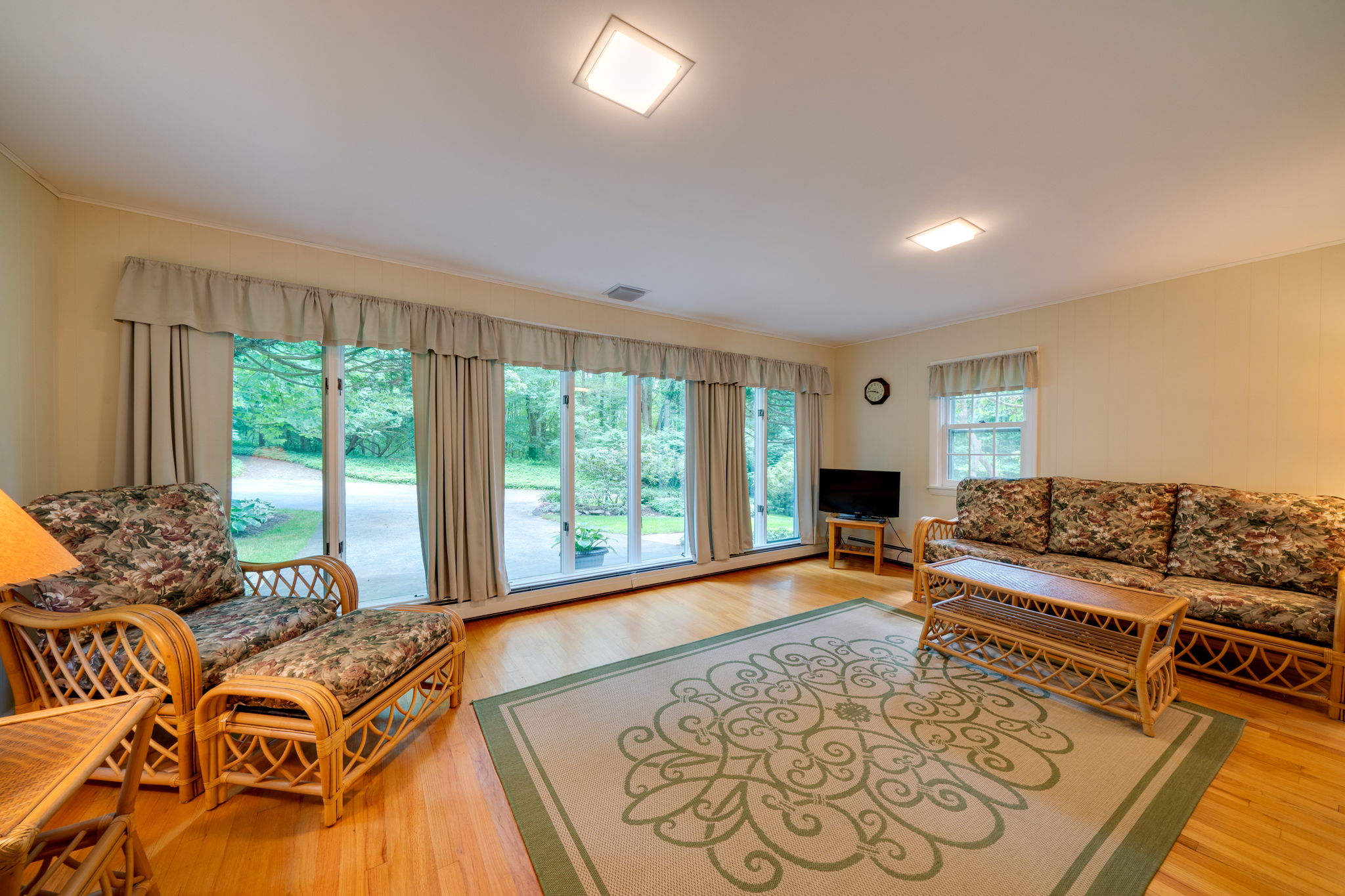  608 Devotion Rd, Scotland, CT 06330, US Photo 27