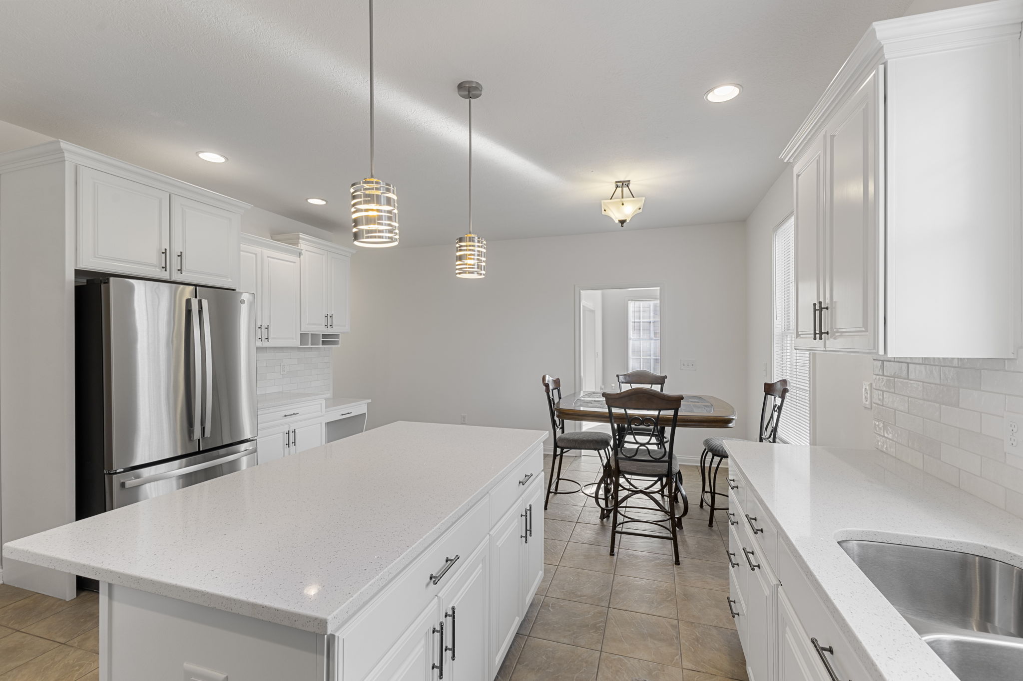 Kitchen/Breakfast Area