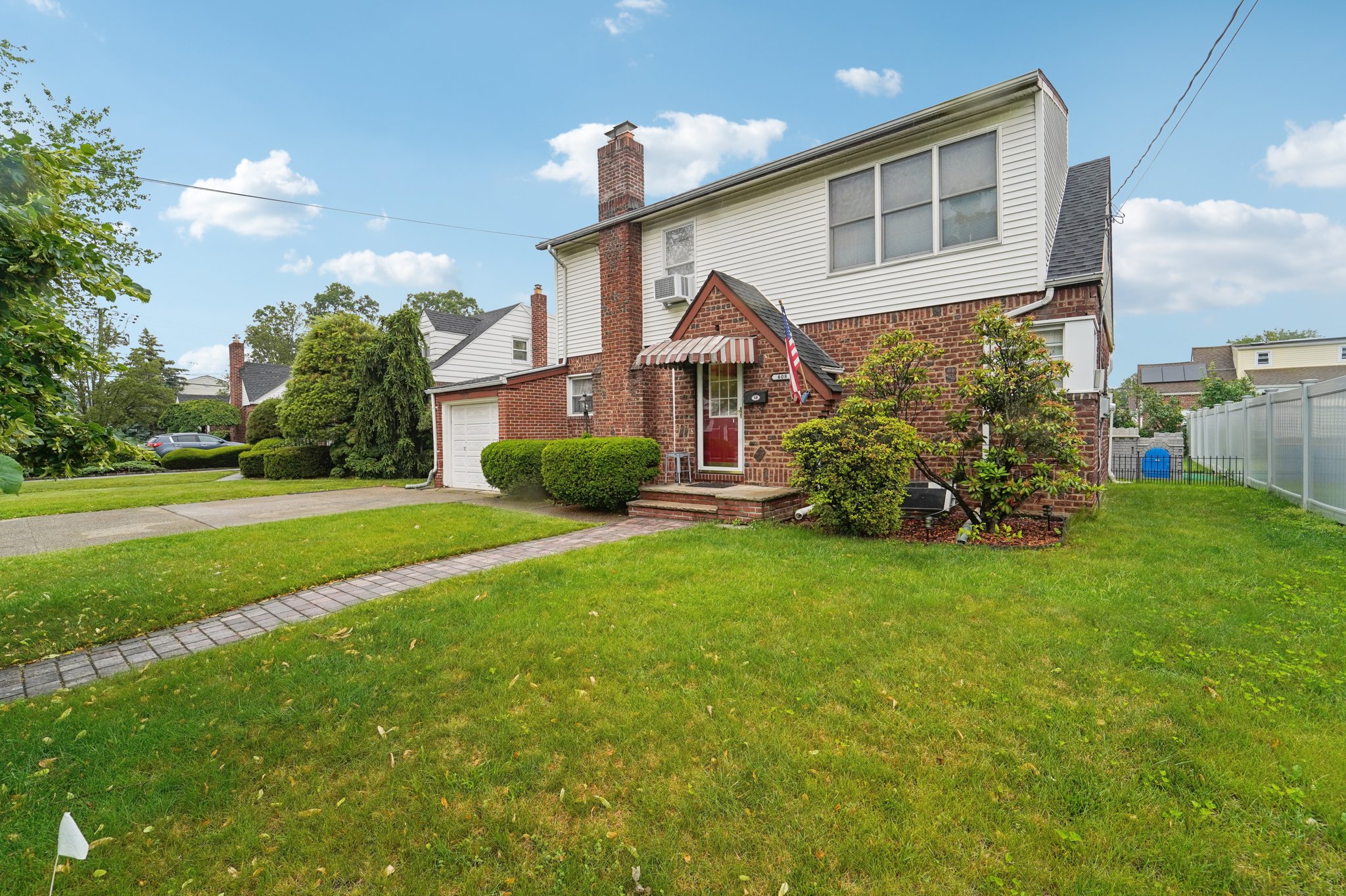 Fairlawn Pkwy-1006-003.jpg