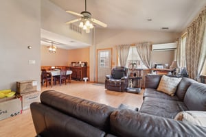 Fairlawn Pkwy-1006-006.jpg