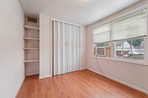 Fairlawn Pkwy-1006-025.jpg