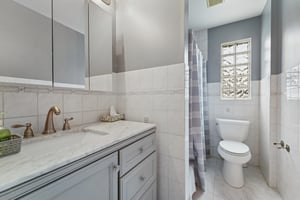 Fairlawn Pkwy-1006-039.jpg