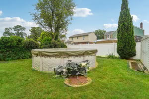 Fairlawn Pkwy-1006-043.jpg